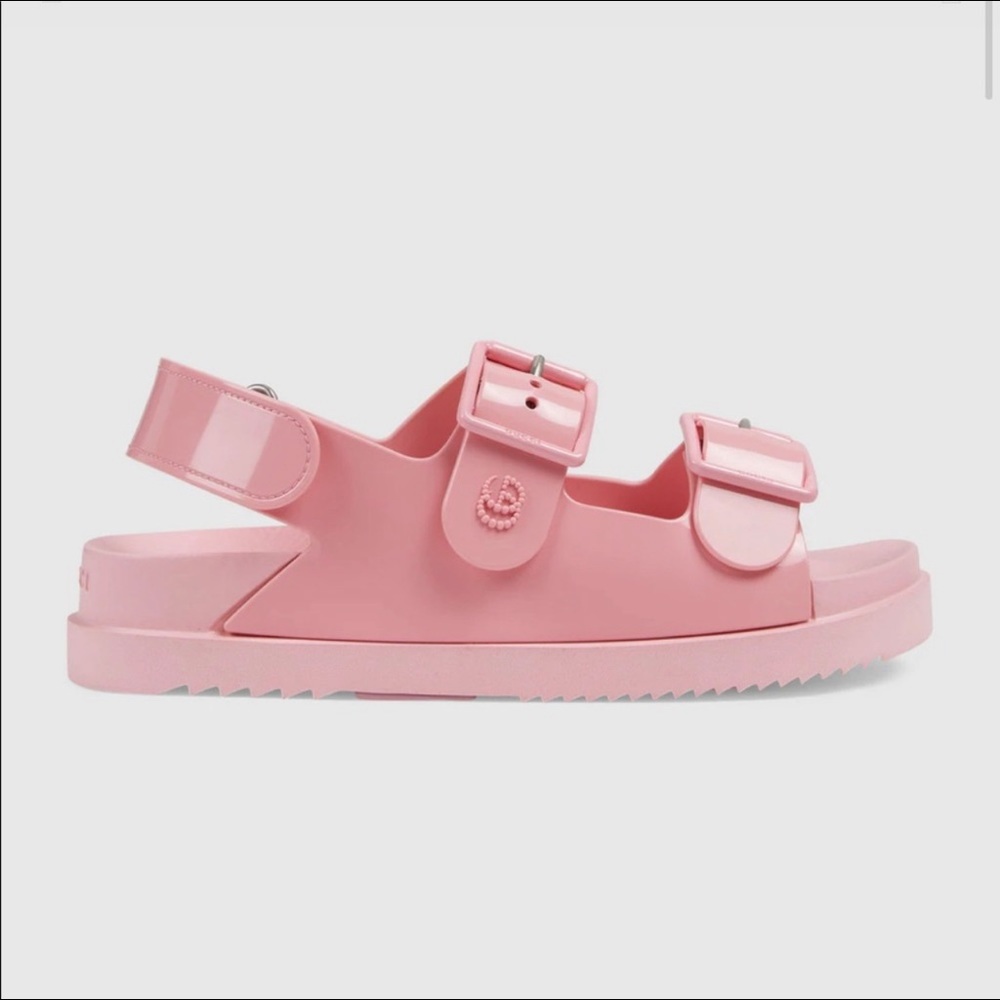 🚨Gucci Women's sandal with mini Double G🚨